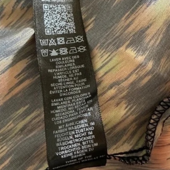 TOPSHOP Long Sleeve Asymmetrical Shirt Dress in Fire - Picture 10 of 11